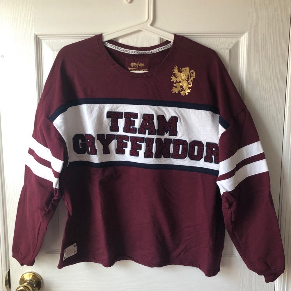 Gryffindor sweater